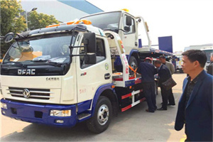 柳林汽车道路救援拖车价格